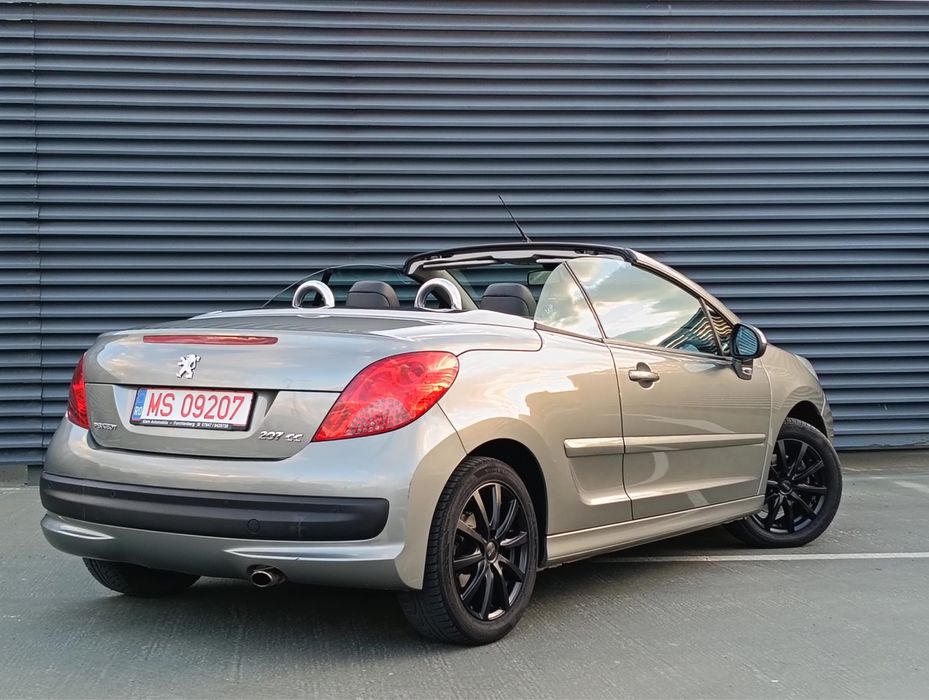 Peugeot 207 CC Cabrio 1.6 benzină - stare îngrijită