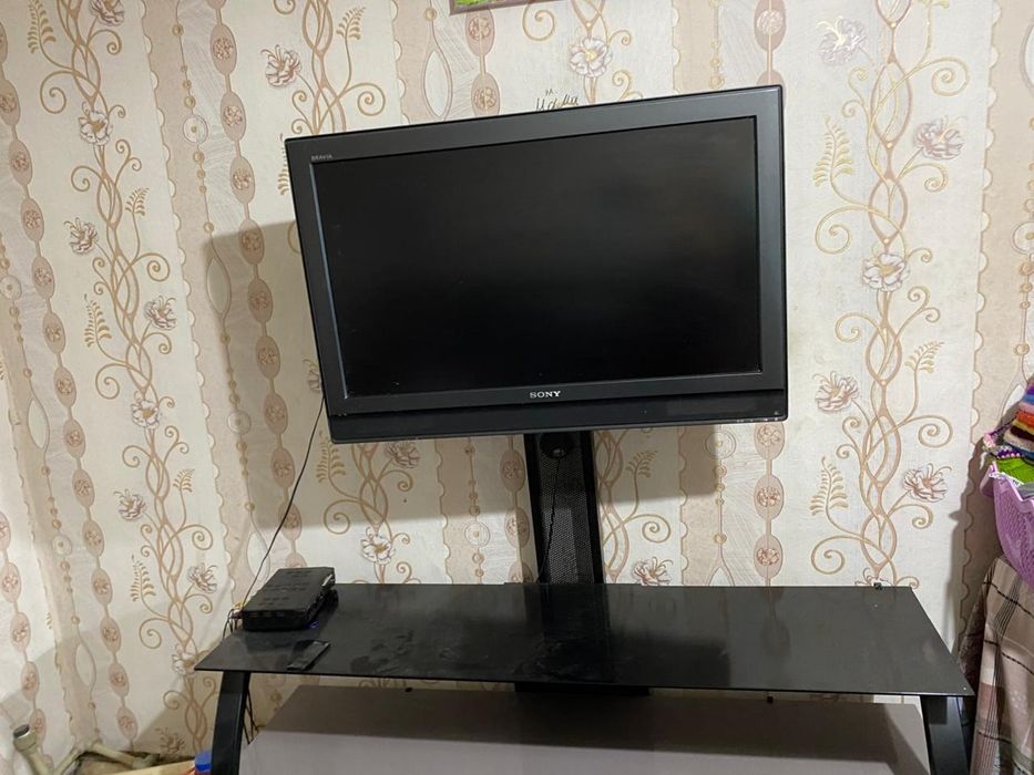 Телевизор sony+ подставка