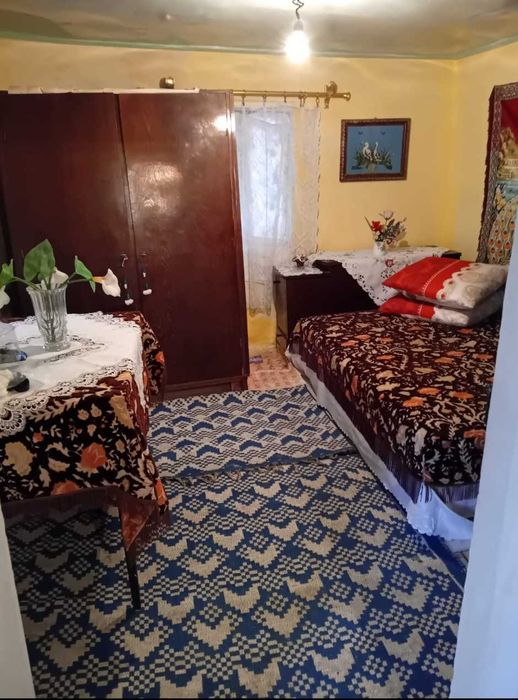 Casa traditionala si teren generos Făcăeni, Ialomița