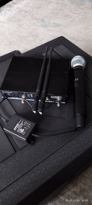 Радио микрофон  Shure QLXD4 beta 58a.