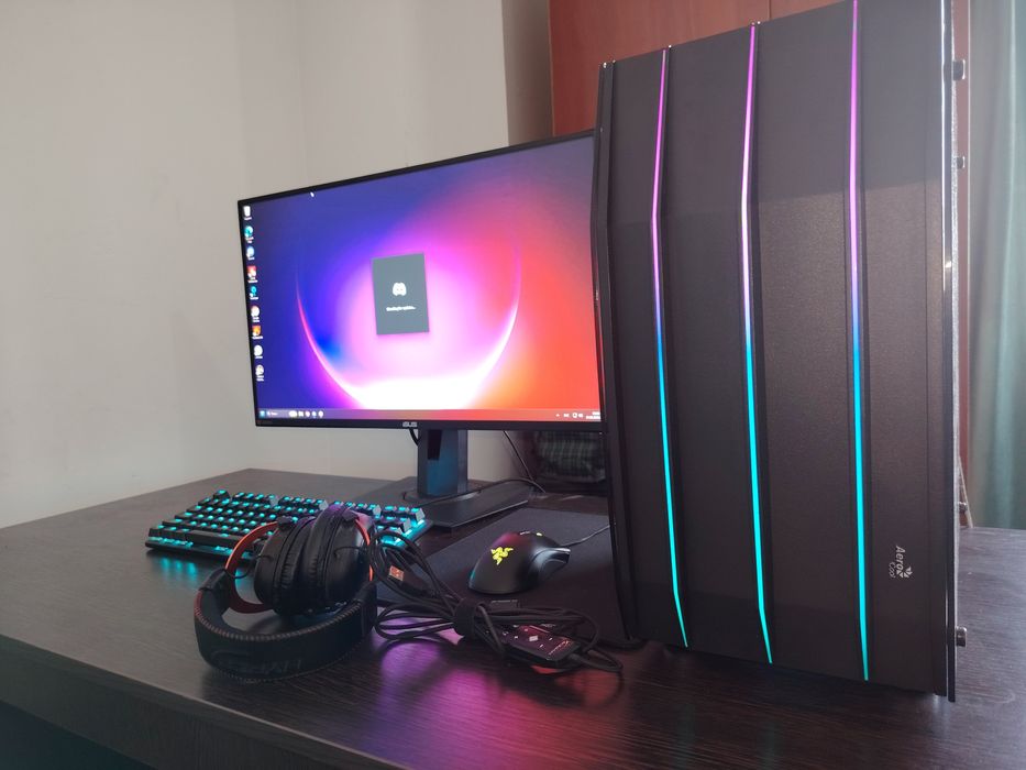 Игровой компьютер в сборе