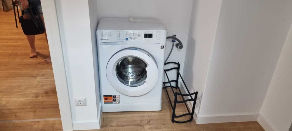 Apartament 2 camere pentru inchiriat, MRS COUNTRY