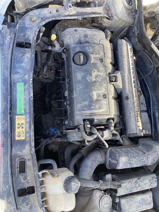 Продава се само на части Mini Cooper 1.4 2008год