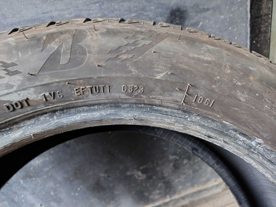2бр.летни гуми BRIDGESTONE 225/55/19 DOT23 цена за брой