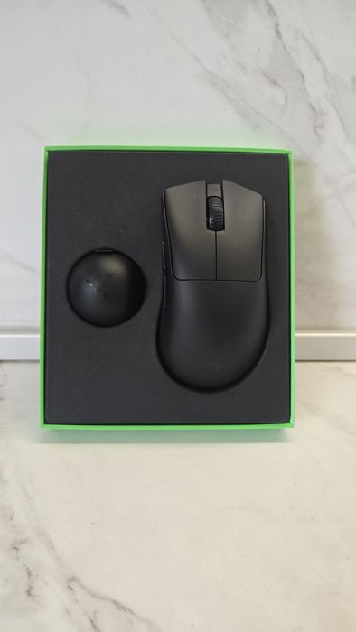 Razer DeathAdder V4 Pro (8000Hz) Най-новият модел Безжична Мишка