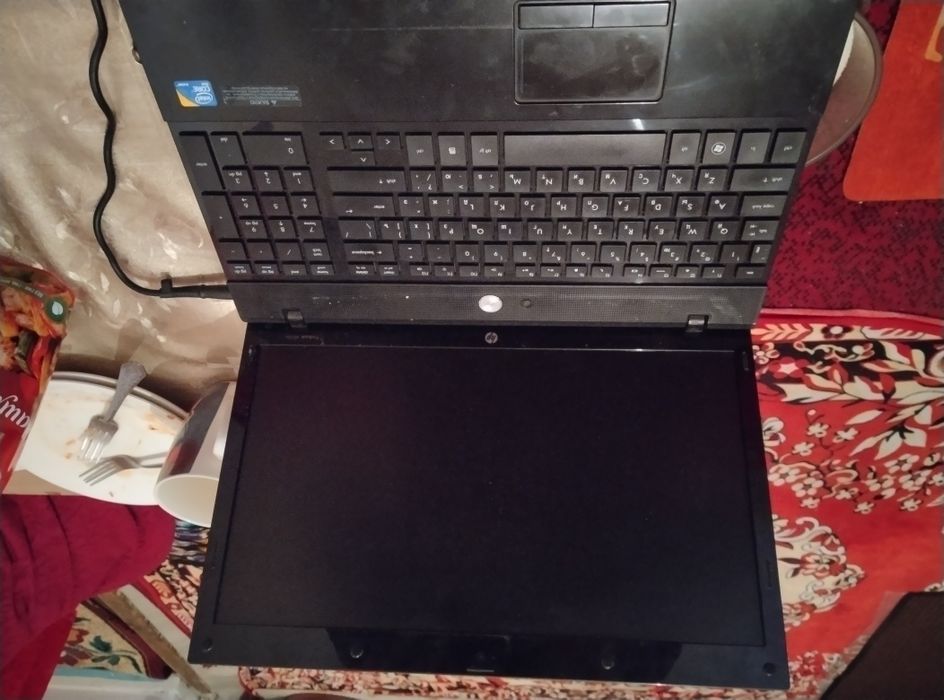 Ноутбук сатылады