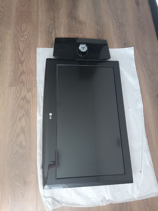 Продам телевизор