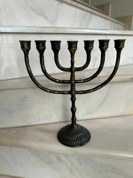 Sfesnic Bronz Menorah