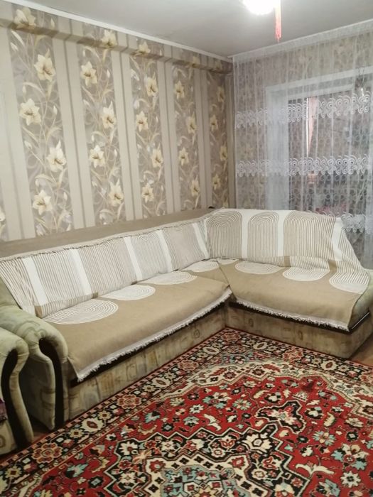 Продам диван и кресло