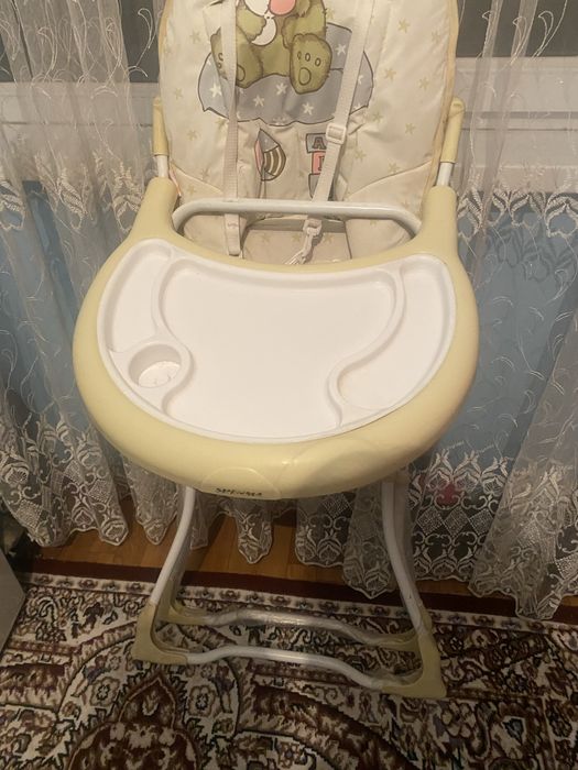Детский столик+кенгуру