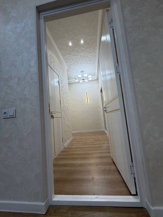 ЖК Nice Villas 2/8/12 (56м2) Олмос метро рядом Срочно