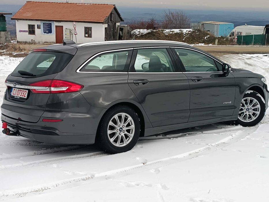 Ford Mondeo Hybrid Kombi