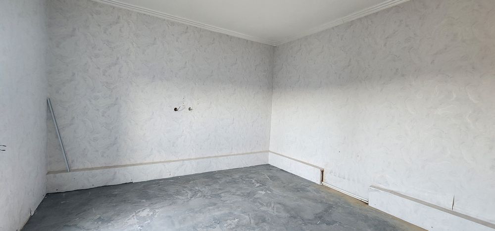 Кибрай тумани 15км Уч Кахрамон Гаи дан 10сотих  Углавой фасад 35м