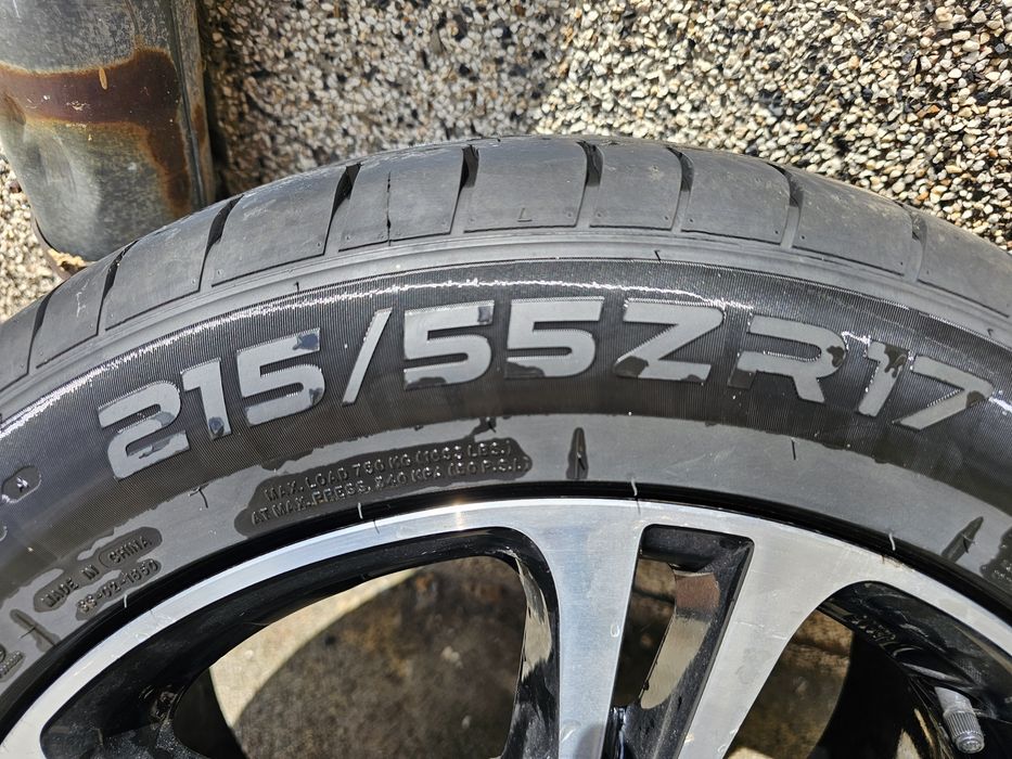 Джанти 5x114.3 с гуми 215/55/17 NISSAN  MITSUBISHI  RENAULT MAZDA HONDA  ...