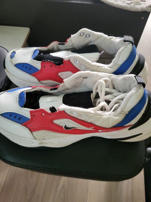 Продам кроссовки мужские