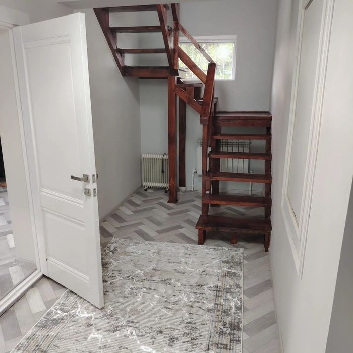 Коттедж посуточно, Дом с бассеном