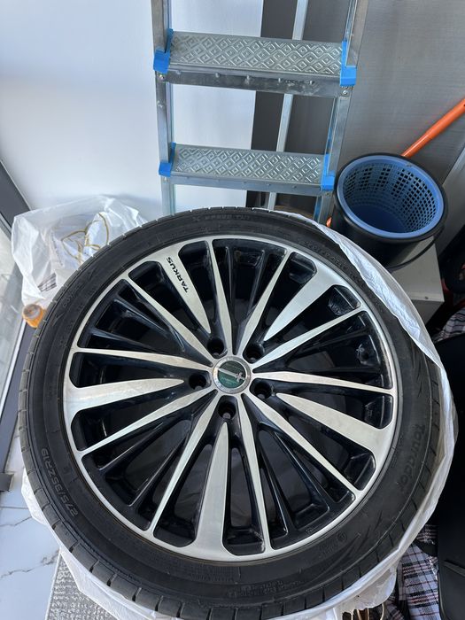 Диски Trakus R19 разноширокие