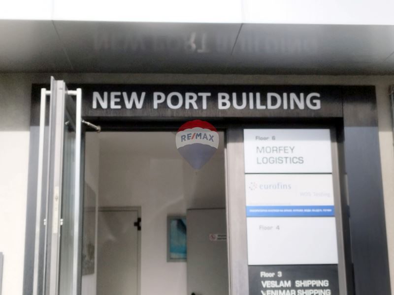 Продава се Офис в Варна, Западна промишлена зона - 89 кв.м за 1574 €/кв.м - Снимка #8