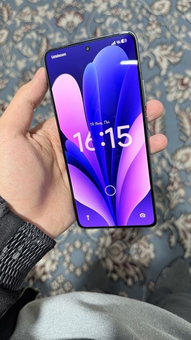 Poco f7 pro 512+16gb. RAM 12+6GB