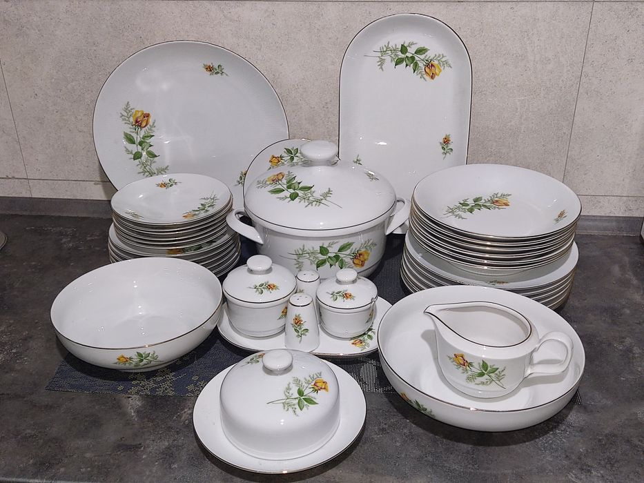 Столовый сервиз Kahla Розы.ГДР