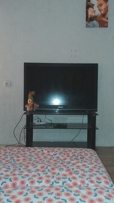 Продам телевизор