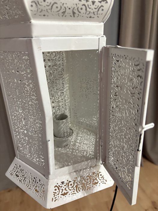 Пролам светильник от Zara