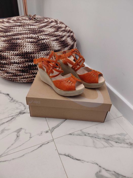 Сандали, естествена кожа