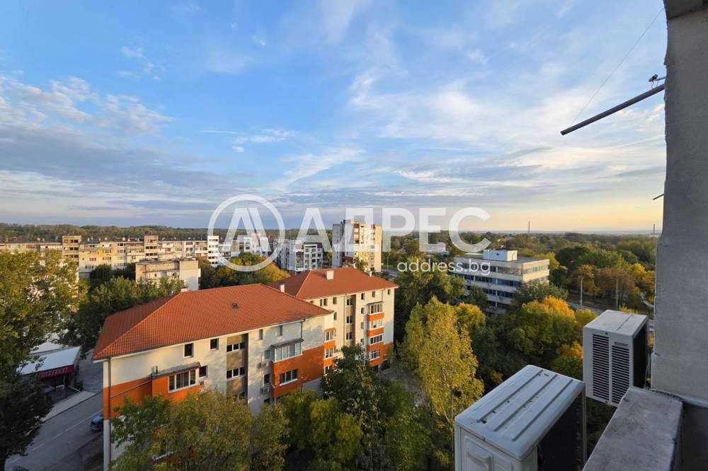 Двустаен апартамент