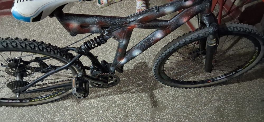 Bicicleta de vanzare