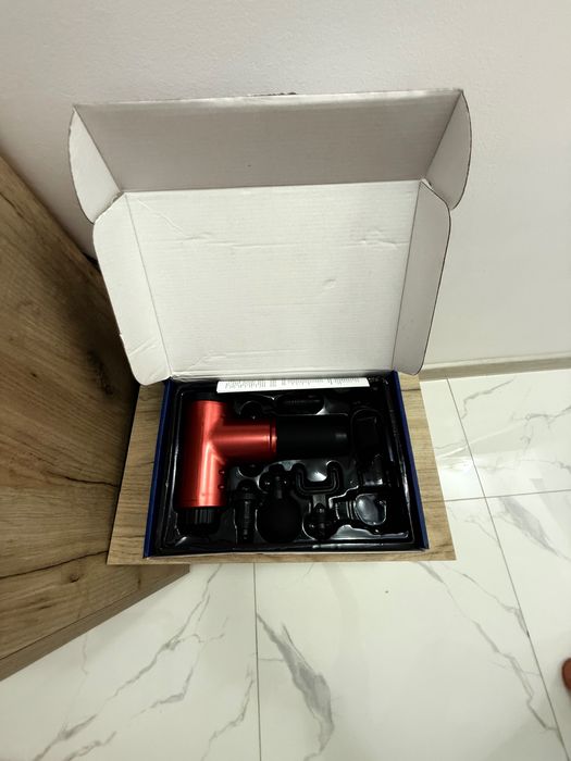 Продавам пистолет за масаж