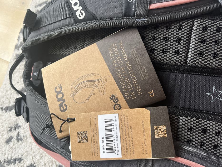 EVOC Раница / колело, ски с гръб протектор