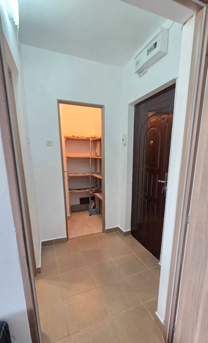 Inchiriez Apartament 1 camera, 45MP, Vlaicu-Poetului