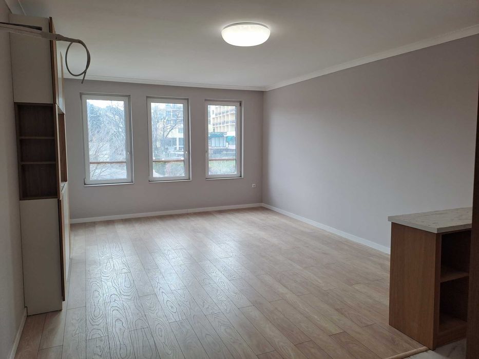 Продава се Тристаен апартамент в к.к. Св.Св. Константин и Елена - 115 кв.м за 2160 €/кв.м - Снимка #6