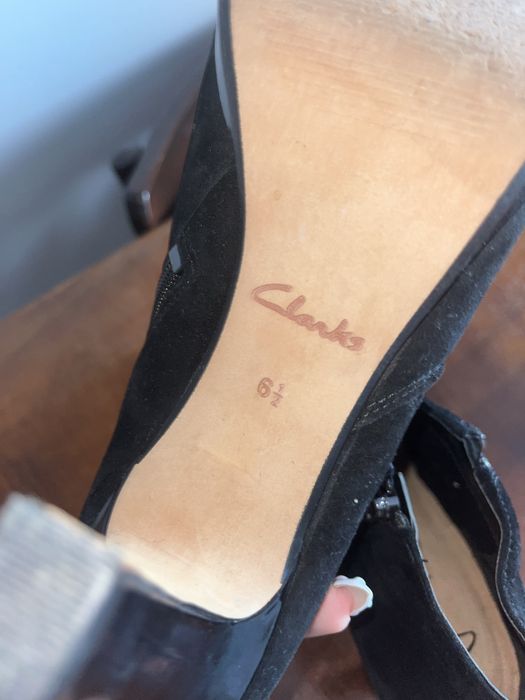 Обувки Clarks