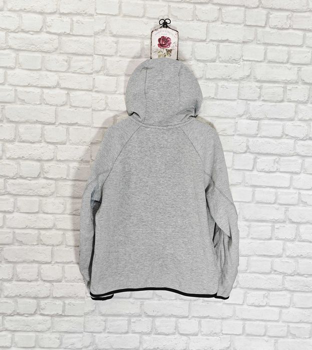 NIKE Tech Fleece Оригинален  мъжки суичър размер S