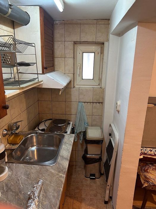 Дава се под наем Едностаен апартамент в София, Лозенец - 20 кв.м за 229.5 € - Снимка #3