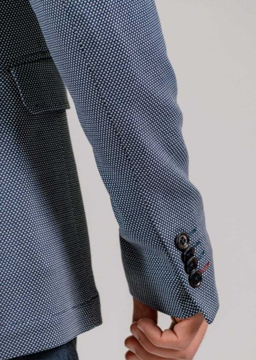 Teodor Вталено Структурно Сако 56