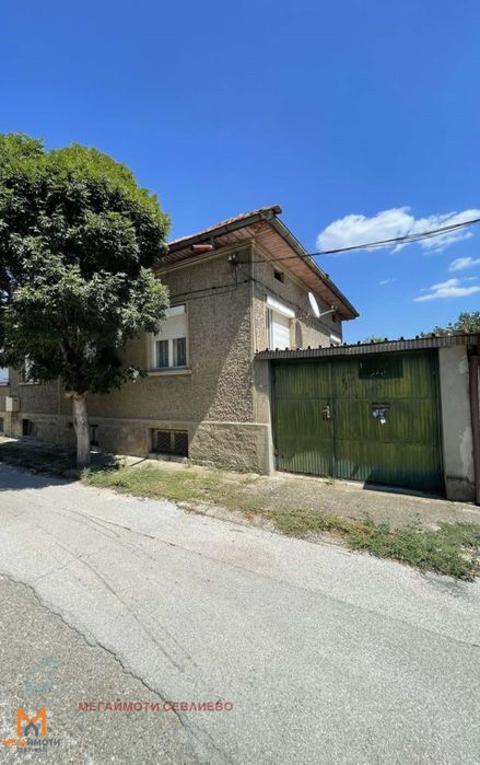 Продава се Къща в Севлиево - 100 кв.м за 326 €/кв.м - Снимка #1