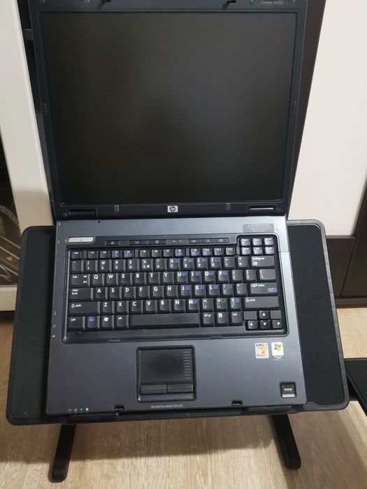 Masuta/masa laptop pliabila,inaltime ajustabila,cooler si suport mouse