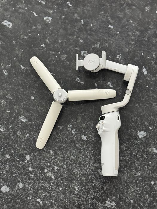 Dji osmo mobile оригинал , в идеальном состоянии