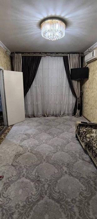 ~Чиланзар 15 квартал2/3/4,Mo’ljal:Uchtepa hokimiyat продаётся квартира