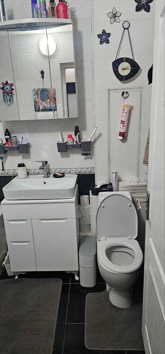 Своя квартира 2/3/4/ Авиасозлар 3. Продаю не спеша.