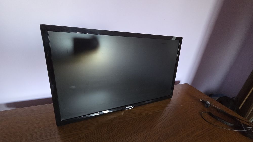 Televizor Philips 24" Full HD 24PFT4022/12