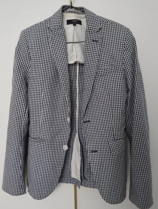 Продам пиджак в мелкую клетку