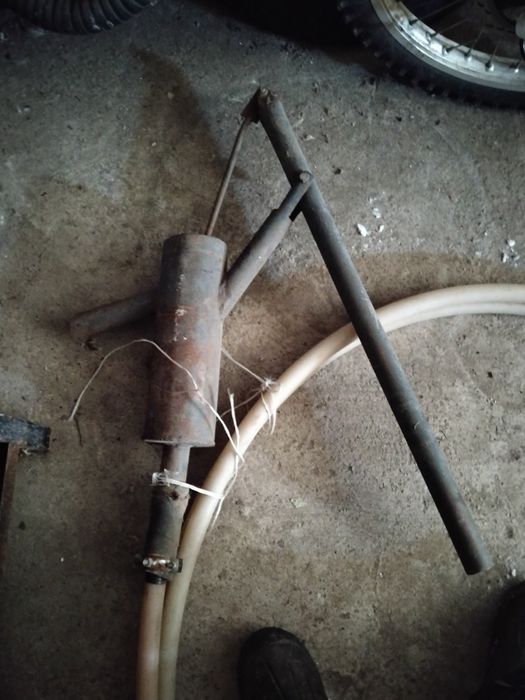 Продаю ручной ваденой носос