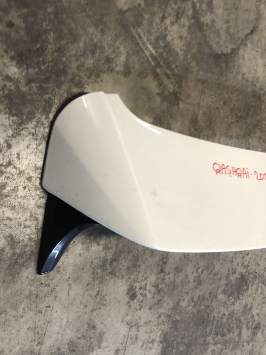 eleron hayon nissan qashqai 2016