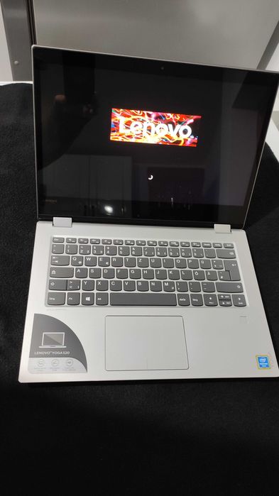 Laptop Lenovo Yoga 520-14ikb
