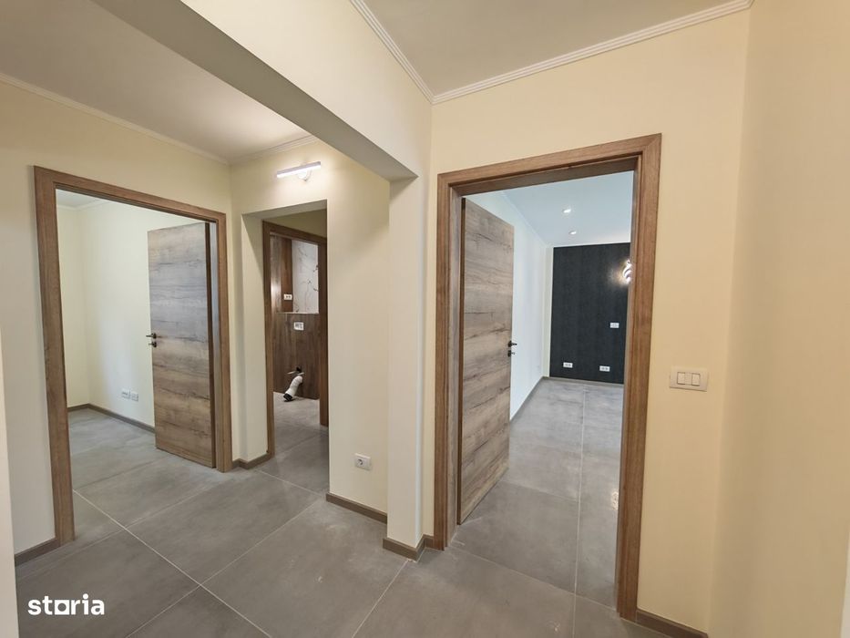 Apartament 3 Camere .. Decomandat..Complexul Studențesc