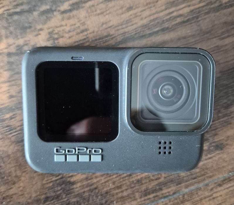 GoPro Hero 9 Black + Set complet accesorii - Stare impecabila, full box
