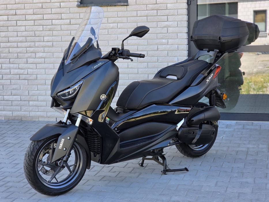 Yamaha xmax , yamaha ironmax, scuter 125cc, scuter conduci cu B